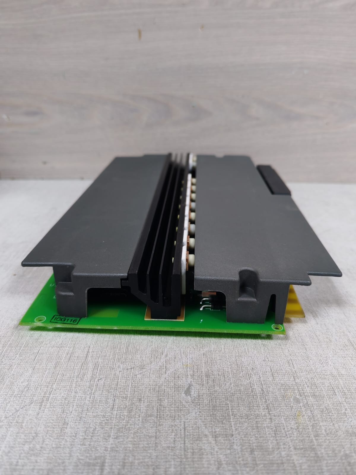 Rockwell Automation 1771-0B ALLEN BRADLEY 1771-0B SERIES C OUTPUT DRIVER MODULE 8