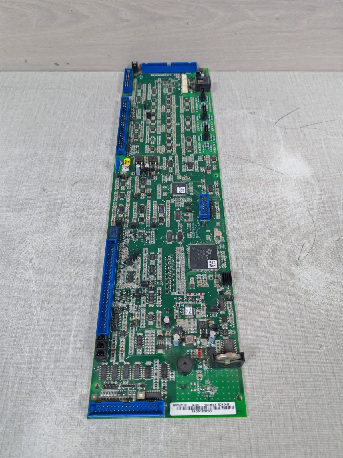 UNKNOWN NW24011D NW24011D NEWAVE SA CH-6572 QUARTINO PRINTED CIRCUIT BOARD FROM ABB POWERSCALE 2
