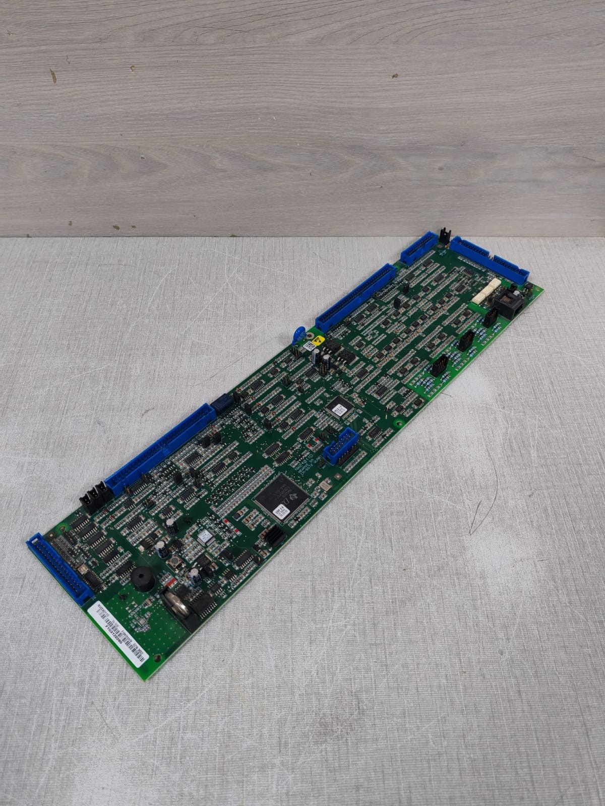 UNKNOWN NW24011D NW24011D NEWAVE SA CH-6572 QUARTINO PRINTED CIRCUIT BOARD FROM ABB POWERSCALE 3