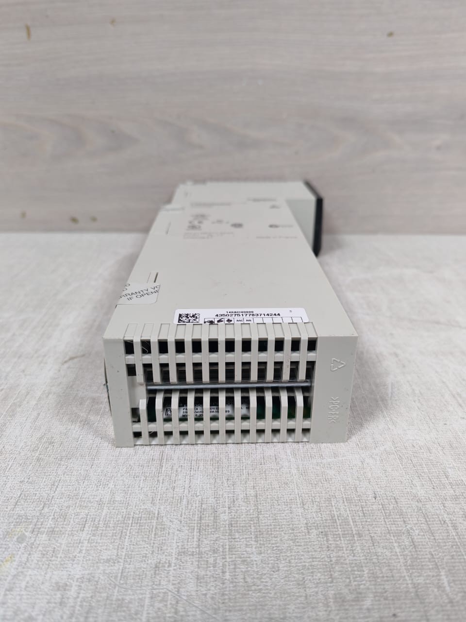 Schneider Electric ACO-030-00 SCHNEIDER MODICON QUANTUM 140 ACO 030 00 ANALOG OUTPUT 5