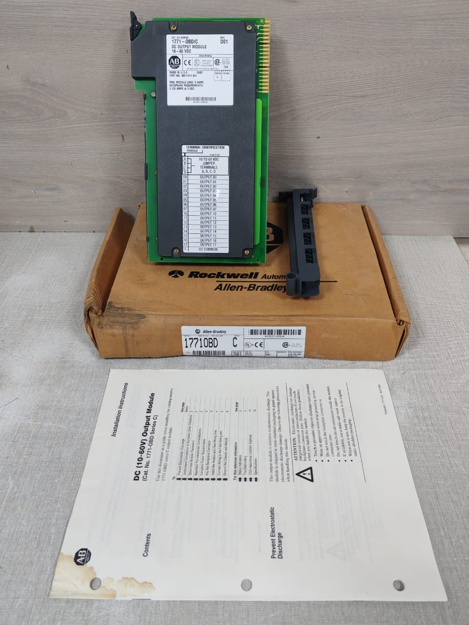 ALLEN-BRADLEY 1771-OBD/C REV.D01 DC Output Module 10-60 VDC 96211471 E01