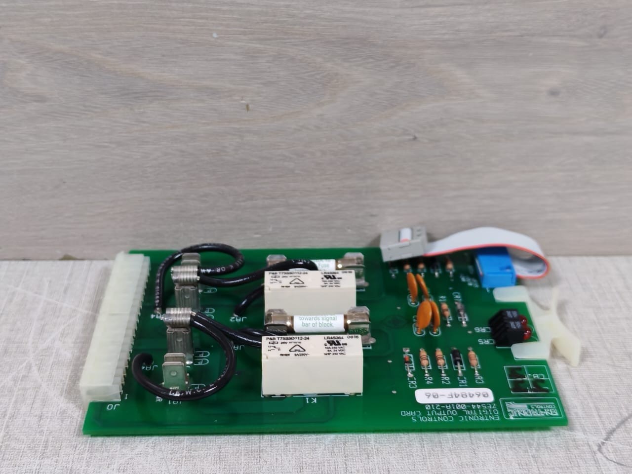 Digital ZE544-001A-210 ENTRONIC CONTROLS ZE544-001A-210 Digital Output Card 5