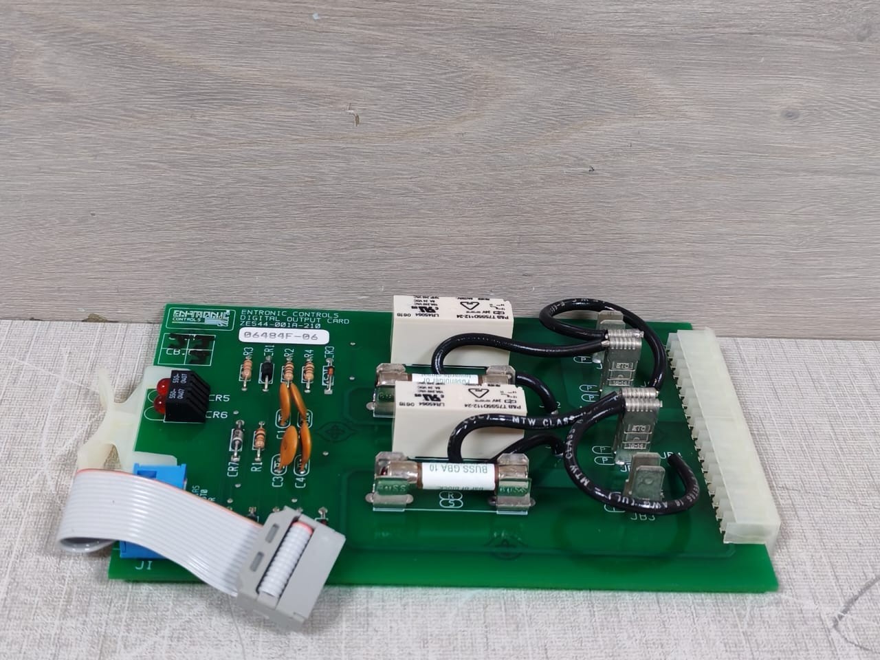 Digital ZE544-001A-210 ENTRONIC CONTROLS ZE544-001A-210 Digital Output Card 6