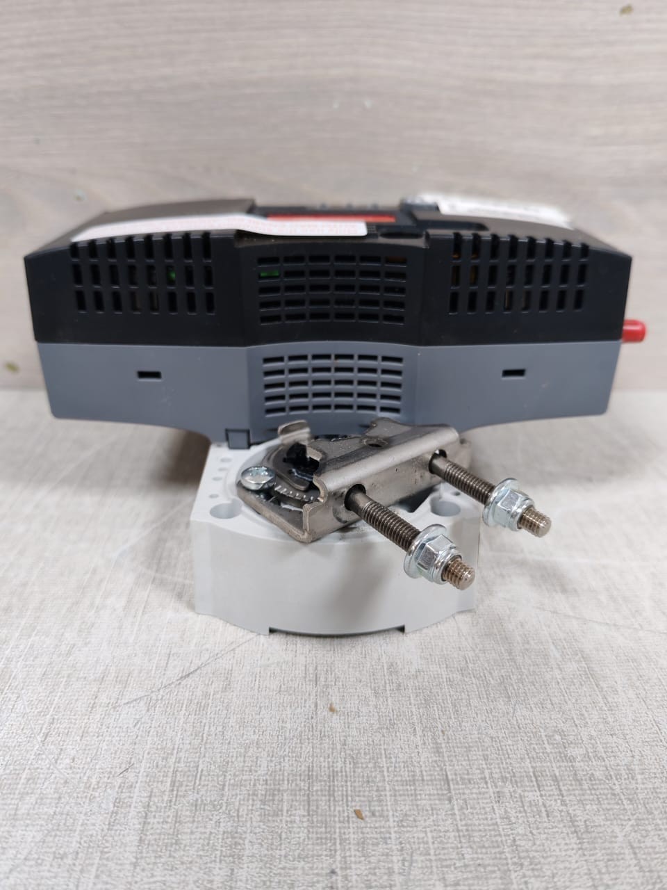 Honeywell HONEYWELL CPO-VAV2A HONEYWELL CPO-VAV2A COMFORTPOINT OPEN COMPACT VAV CONTROLLER 7