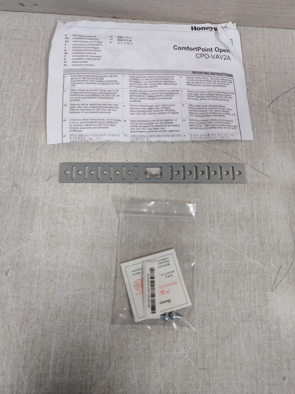 Honeywell HONEYWELL CPO-VAV2A HONEYWELL CPO-VAV2A COMFORTPOINT OPEN COMPACT VAV CONTROLLER 9