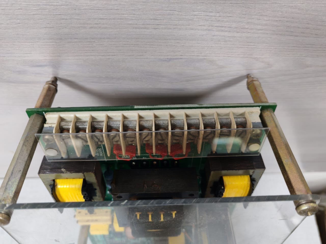 BRUSH AS100 BRUSH ELECTRICAL MACHINES AS100 Synchroniser 9