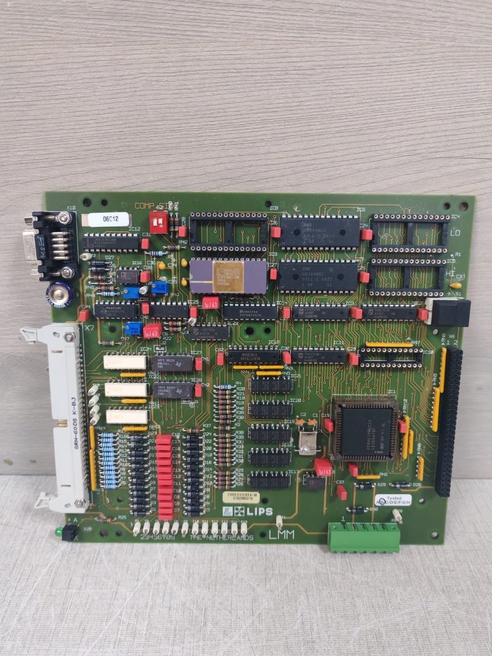 LIPS DRUNEN 23456789 LIPS DRUNEN 23456789 PRINTED CIRCUIT BOARD LMM REV.1 5