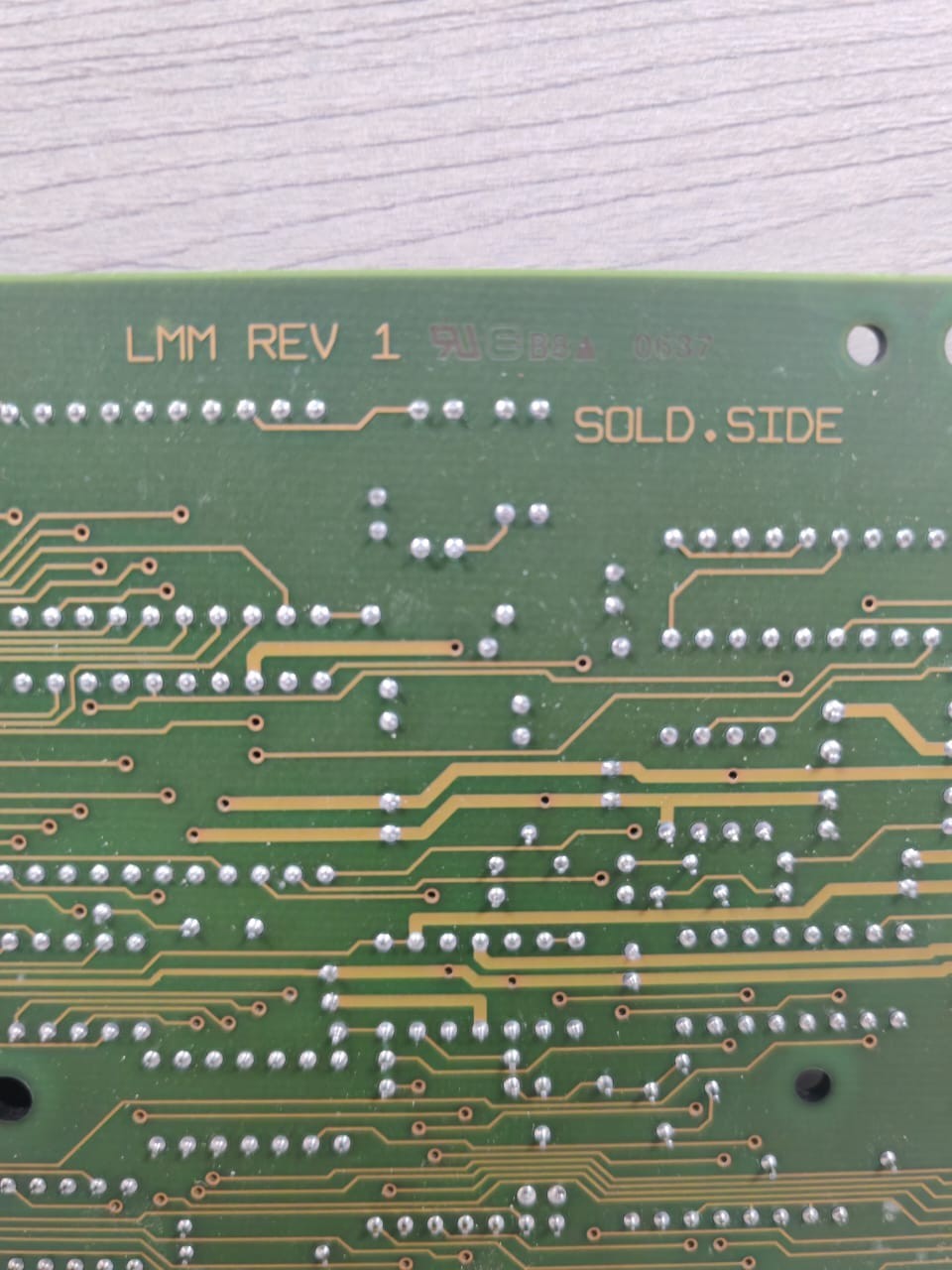 LIPS DRUNEN 23456789 LIPS DRUNEN 23456789 PRINTED CIRCUIT BOARD LMM REV.1 8