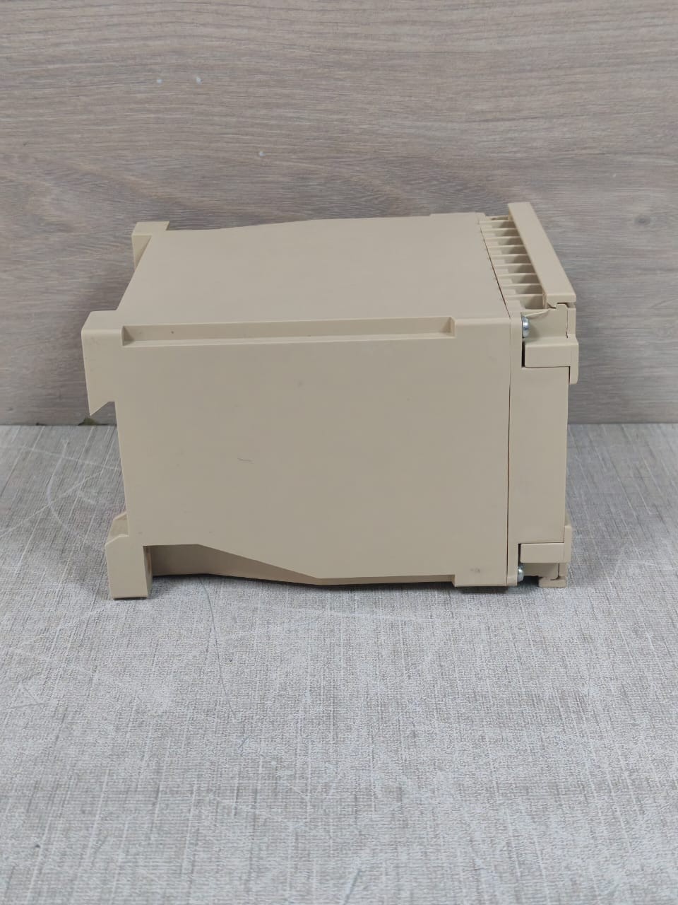 CIRCUTOR TSR-2 M70701 CIRCUTOR TSR-2 M70701 CURRENT SUMMING TRANSFORMER- W/ FILTHY BOX 7