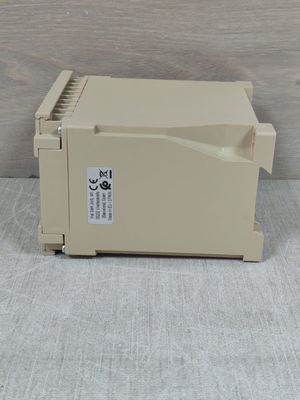 CIRCUTOR TSR-2 M70701 CIRCUTOR TSR-2 M70701 CURRENT SUMMING TRANSFORMER- W/ FILTHY BOX 8