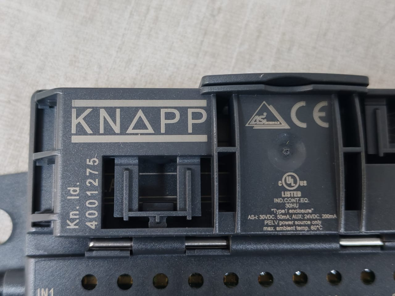 4001275 VBA-3E3A-G20-ZEL/M1L-P2-KNAPP AS-Interface I/O module 4001275 2