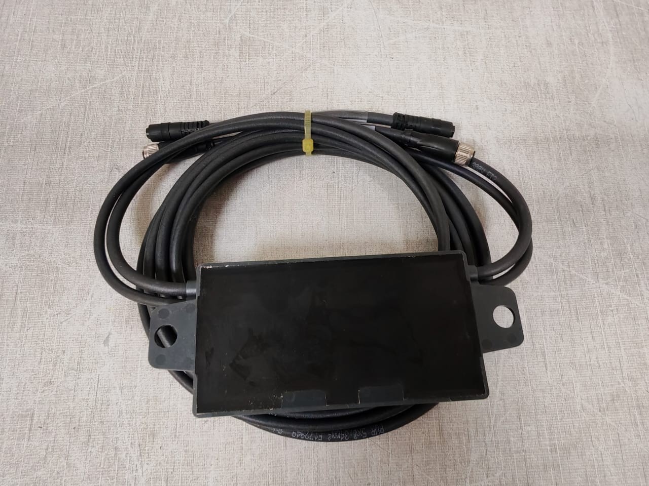 4001275 VBA-3E3A-G20-ZEL/M1L-P2-KNAPP AS-Interface I/O module 4001275 7