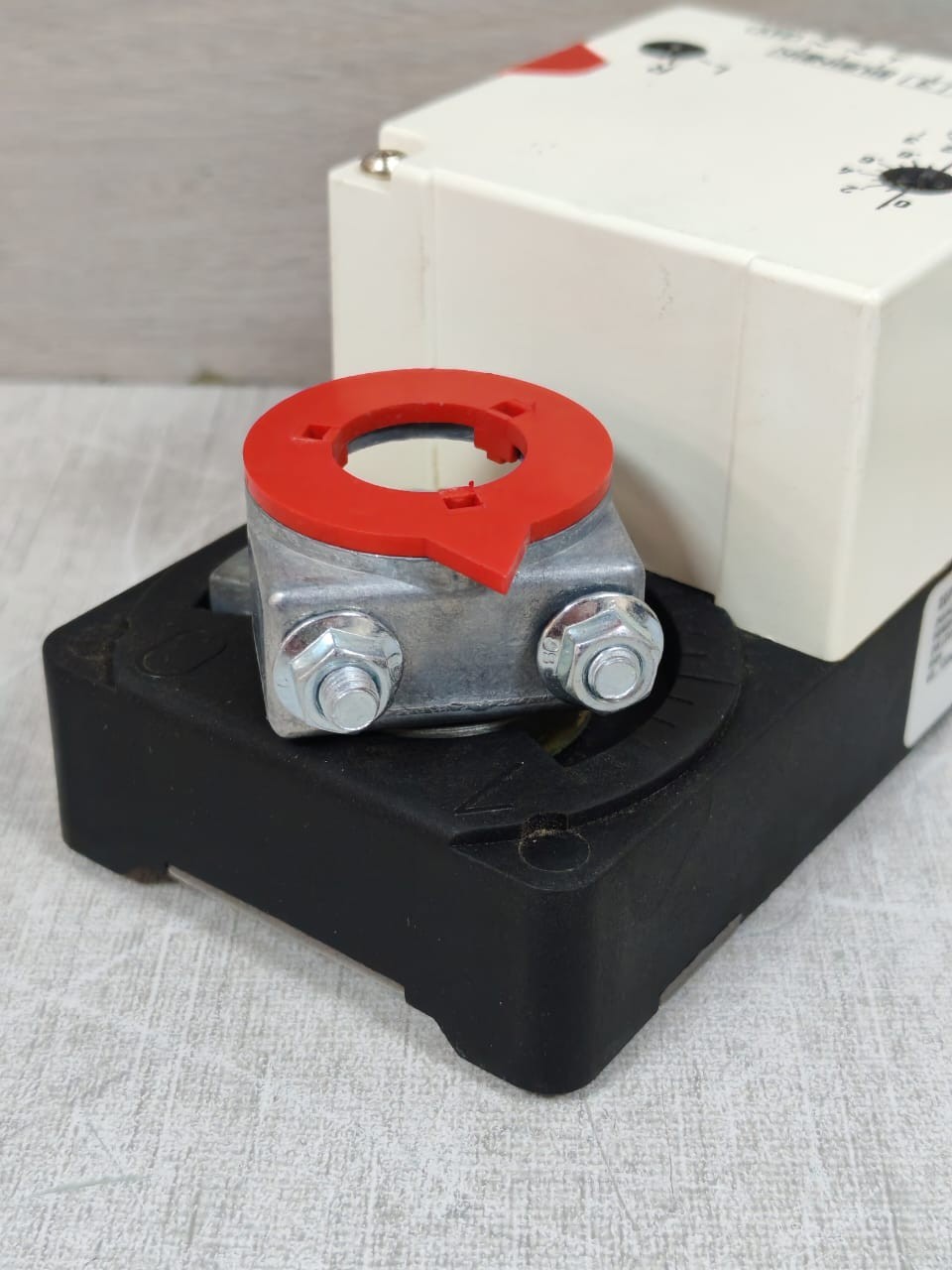 GRUNER 227-024-05-S1 GRUNER 227-024-05-S1 ROTARY ACTUATOR 24VAC/DC 5