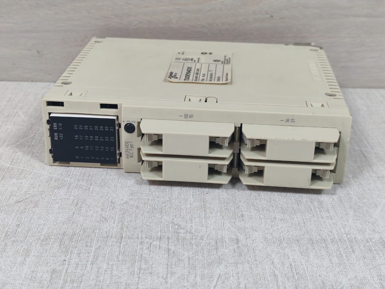 Schneider Electric TSXDEY64D2K PV:06 RL:03 SCHNEIDER ELECTRIC TSXDEY64D2K PV:06 RL:03 DISCRETE INPUT MODULE 24VDC 2