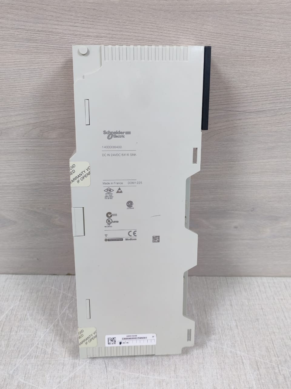 Schneider Electric 140DDI36400 SCHNEIDER ELECTRIC 140DDI36400 Discrete Input Module DC IN 24VDC 6