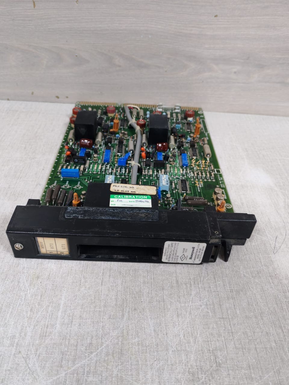 Honeywell 30731721-2 HONEYWELL ASSY NO 30731721-2 MV/I-2-100 PLC BOARD CARD 6