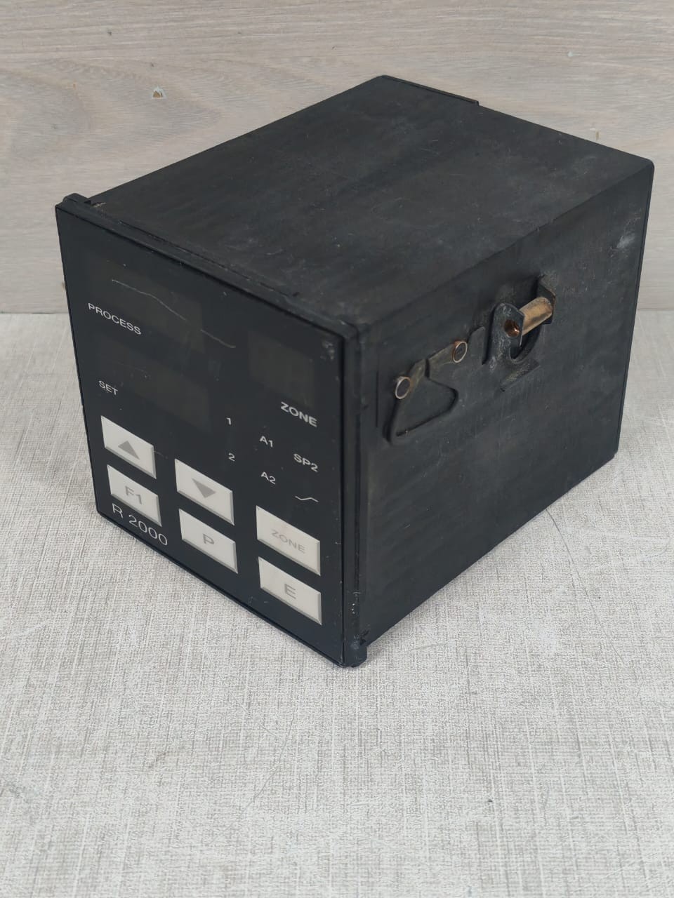 GEPRUFT 04422374 GEPRUFT R 2000-431-0-0-WH1-0-1 TEMPERATURE CONTROLLER M/N:04422374- TESTED 6