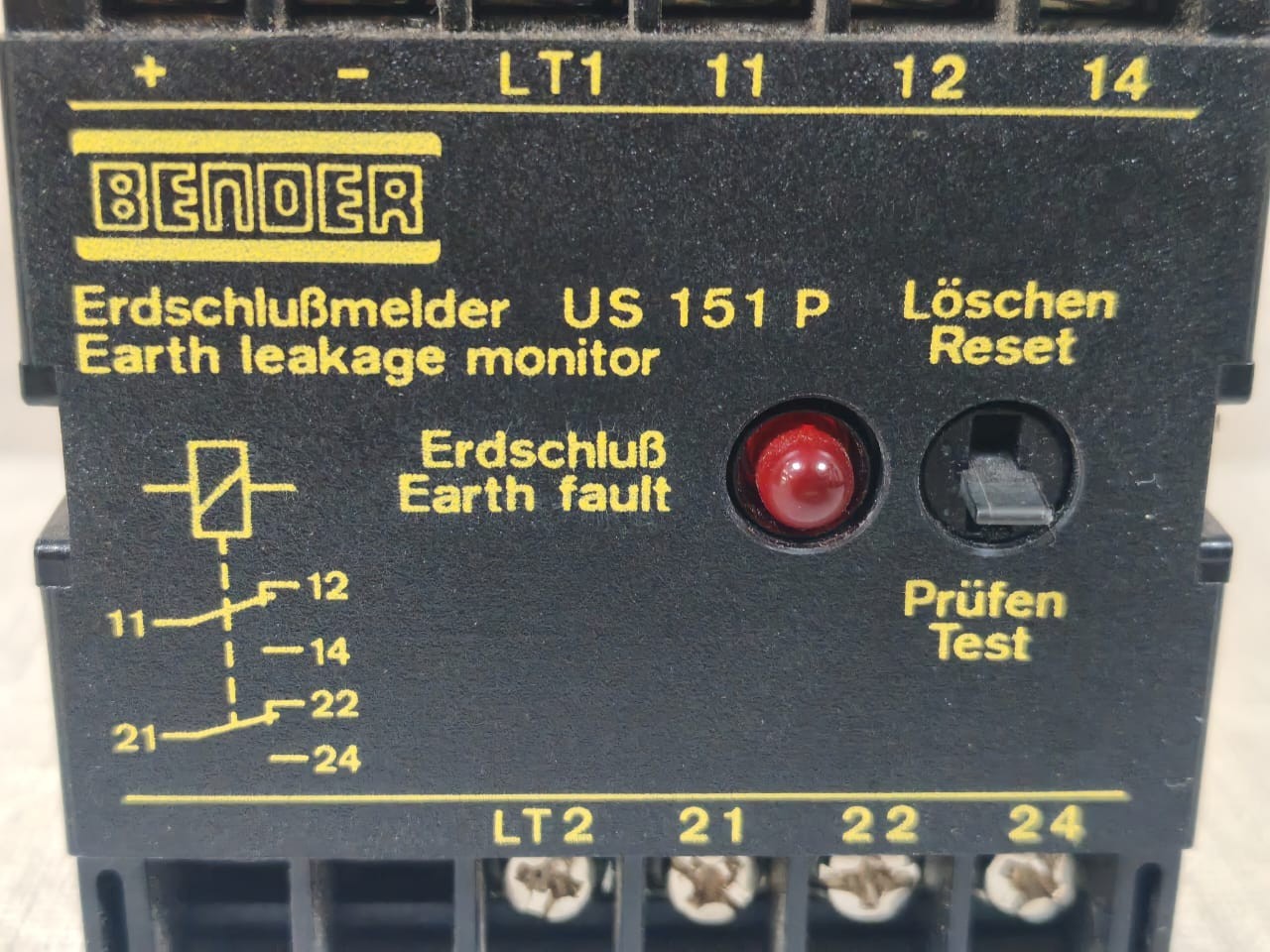 Bender US151P-1 BENDER US151P-1 B918374 EARTH FAULT MONITOR 2