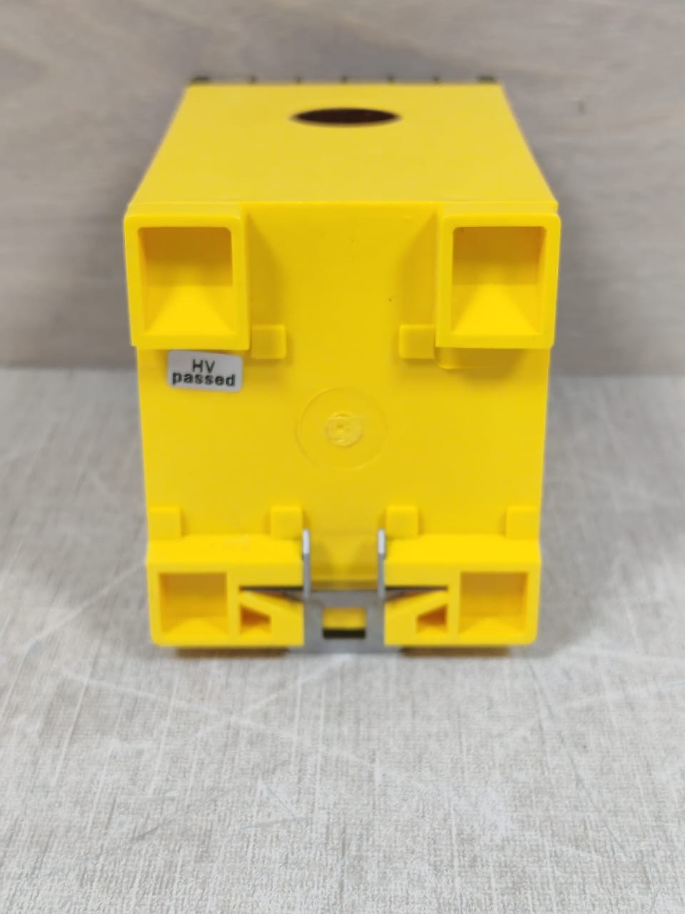 Bender US151P-1 BENDER US151P-1 B918374 EARTH FAULT MONITOR 9