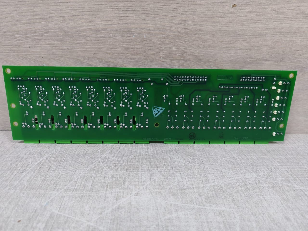GE GENERAL ELECTRIC 531X307LTBAKG1 GENERAL ELECTRIC 531X307LTBAKG1 LAN I/O TERMINAL BOARD 6