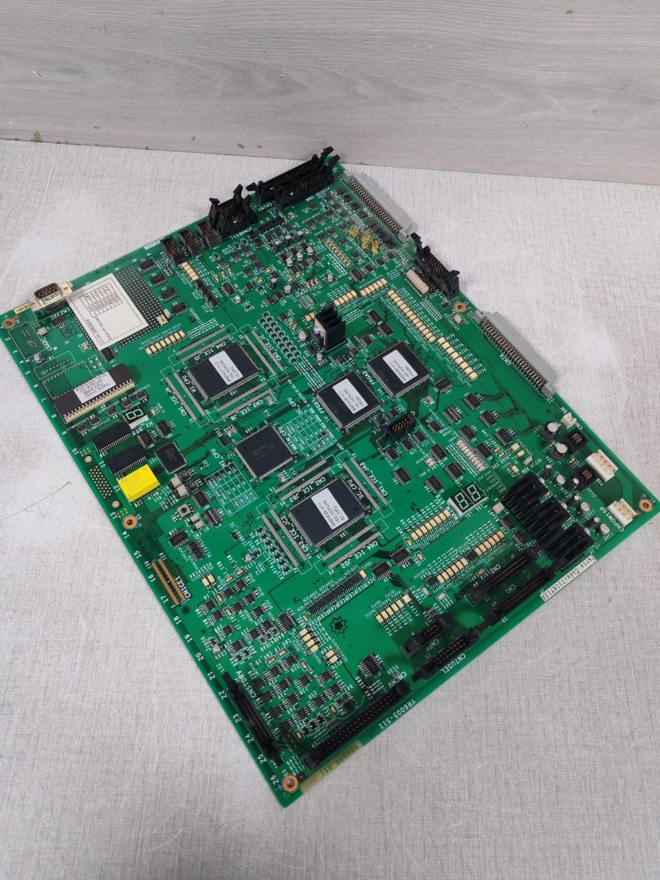 YR6005-S11 7114713A YR6005-S11 BOARD 5