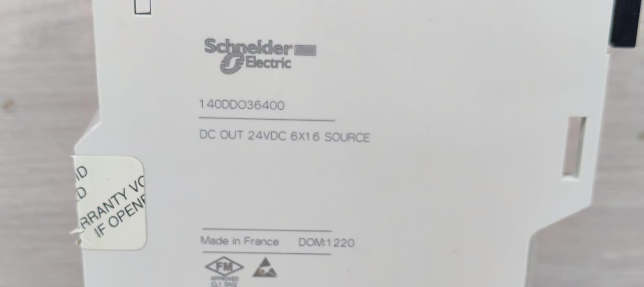 Schneider Electric 140DDO36400 SCHNEIDER ELECTRIC 140DDO36400 DISCRETE OUTPUT MODULE 6X16 SOURCE 8