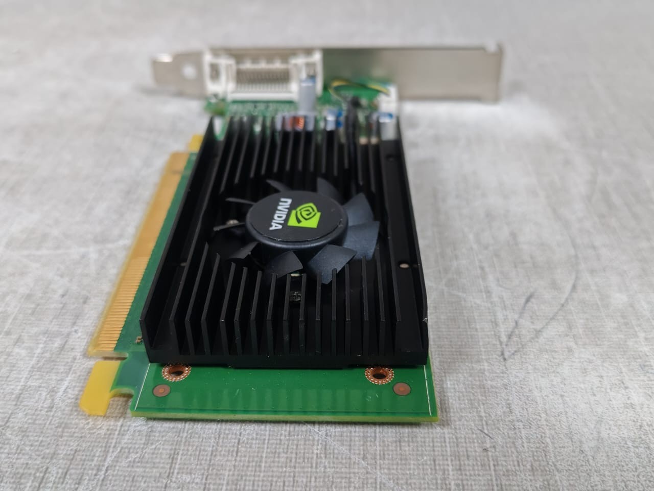 NVIDIA NVS-315 NVIDIA NVS 315 P2018 Graphics Card 2