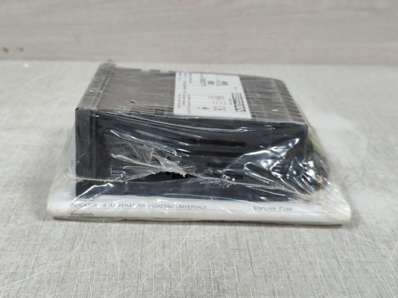 Gefran F000171 GEFRAN 4T-96-4-00-0 F000171 F/W:3.24 TEMPERATURE CONTROLLER 6