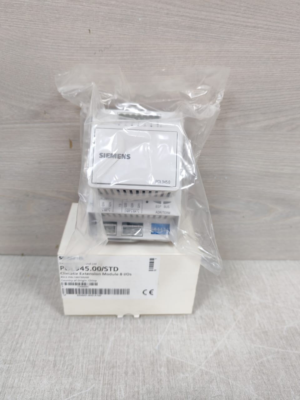 Siemens POL945.00/STD SIEMENS POL945.00/STD CLIMATIX EXTENSION MODULE 8 I/Os 2
