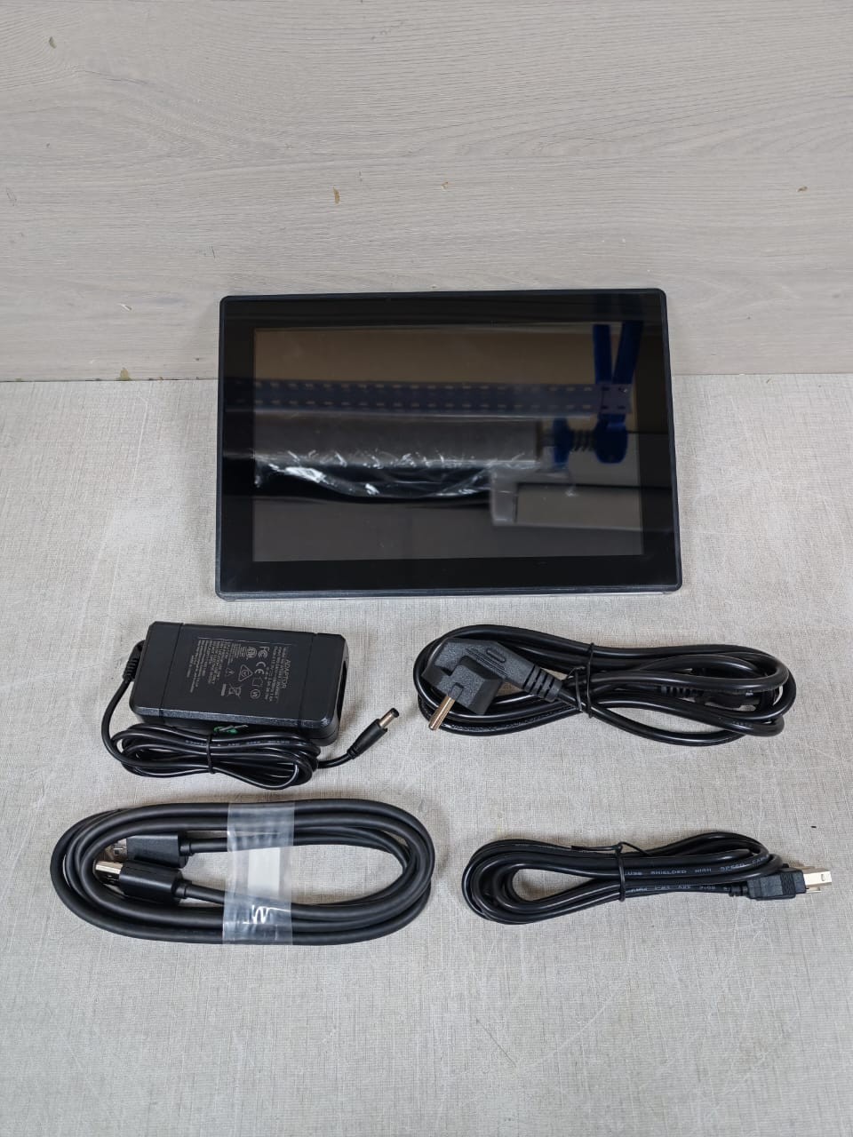 HANNspree HO105HTB /HSG1388 LCD MONITOR (HDMI)