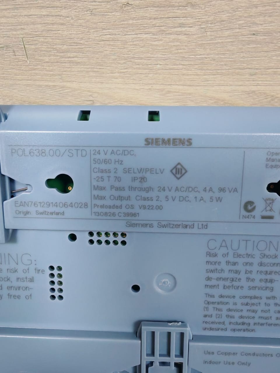 Siemens POL638.00/STD SIEMENS POL638.00/STD CONTROLLER 21 IOs, IP 3