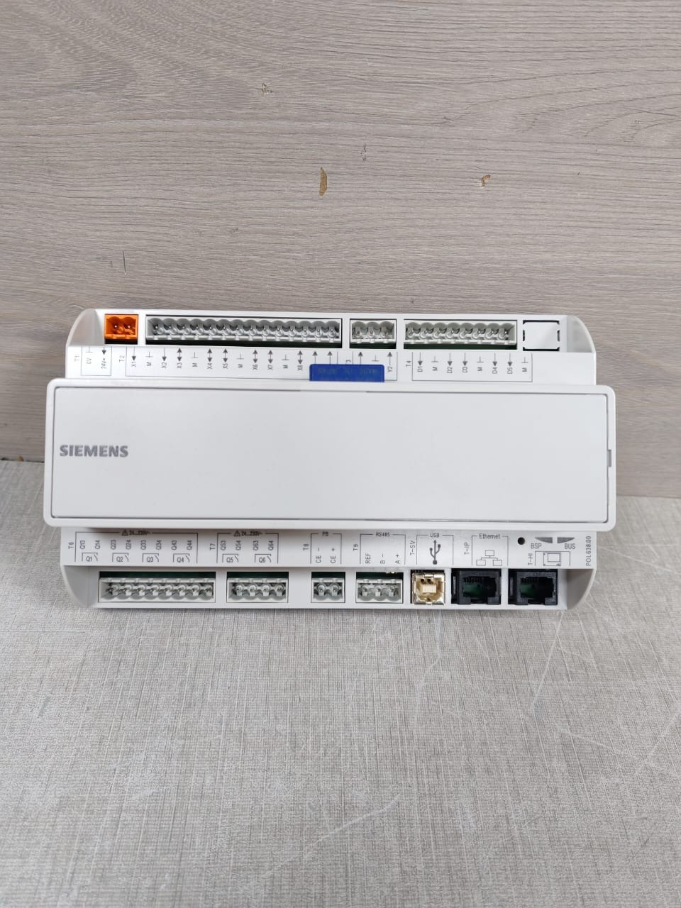 Siemens POL638.00/STD SIEMENS POL638.00/STD CONTROLLER 21 IOs, IP 4