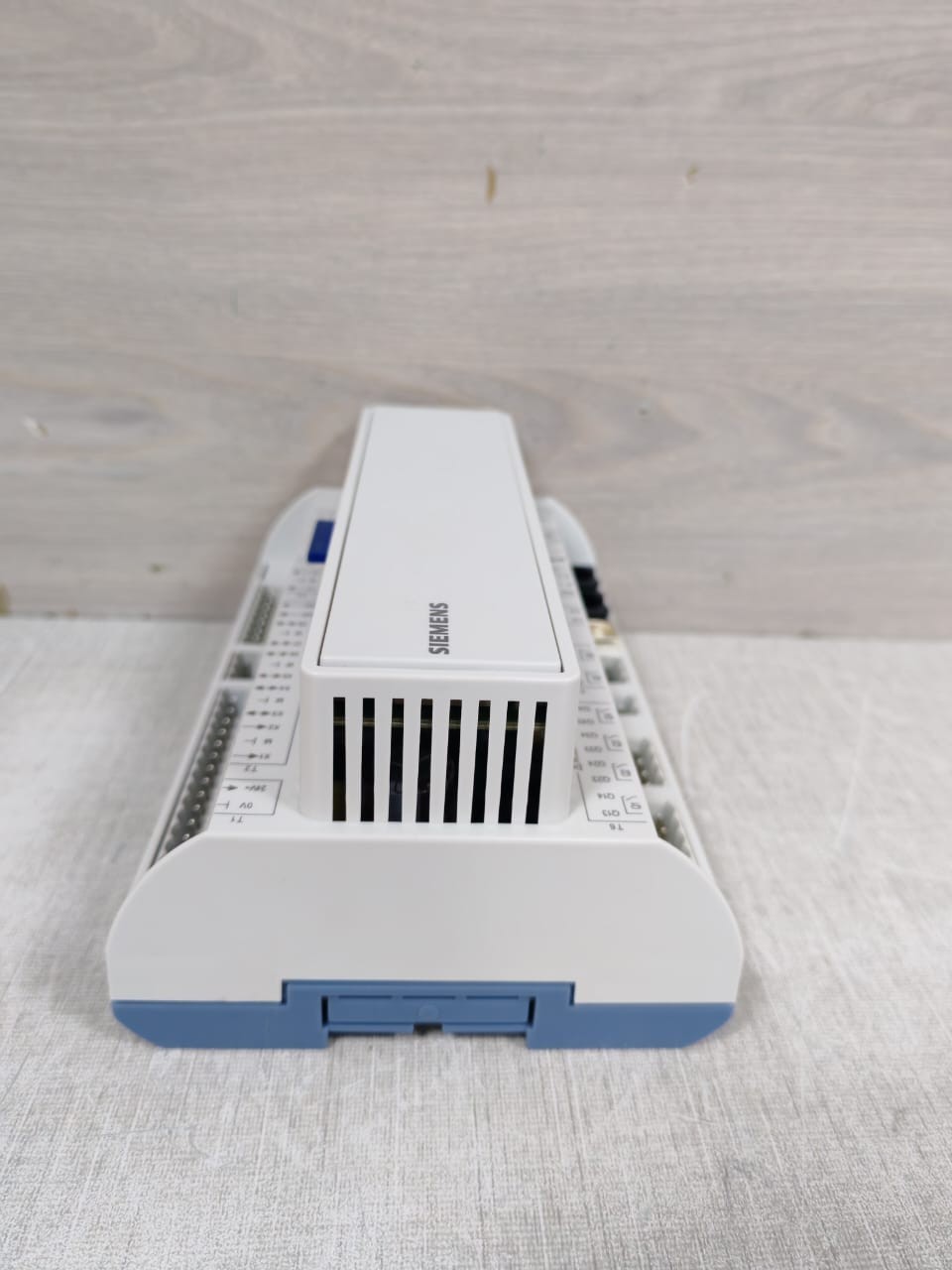 Siemens POL638.00/STD SIEMENS POL638.00/STD CONTROLLER 21 IOs, IP 6