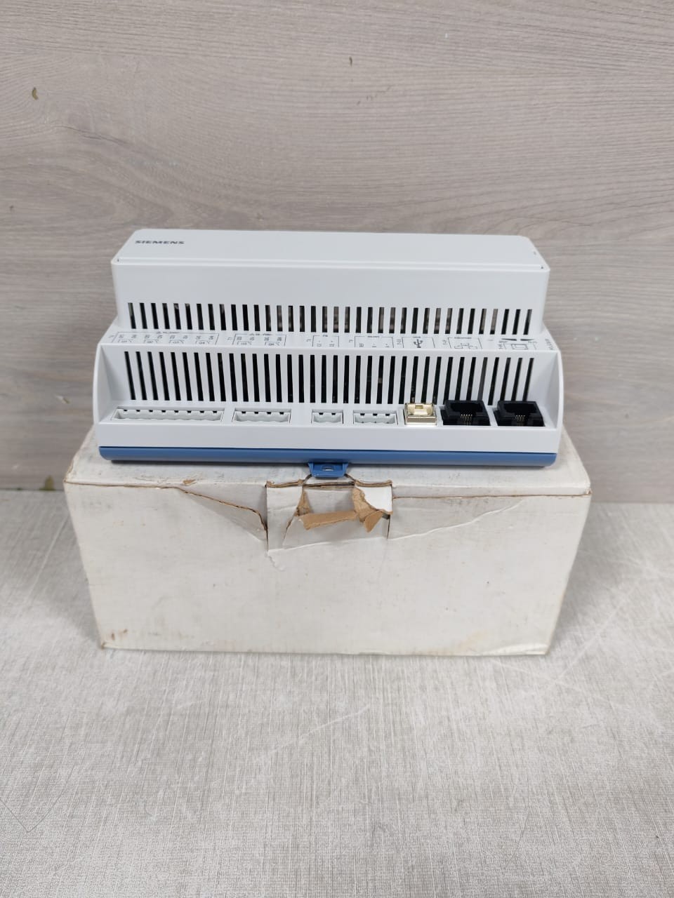 SIEMENS POL638.00/STD CONTROLLER 21 IOs, IP