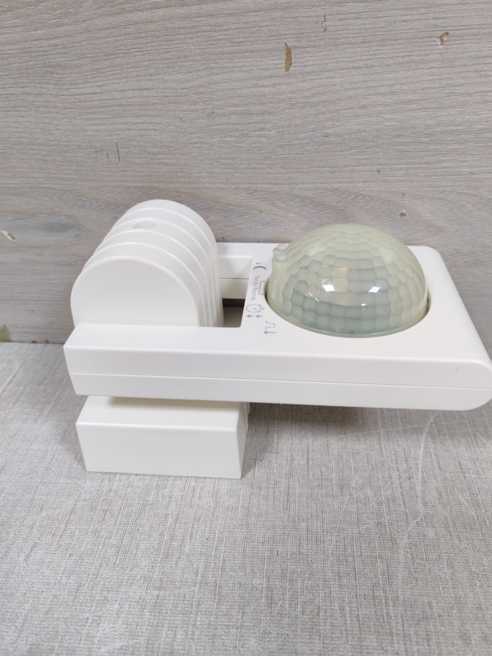 Siemens SIEMENS 5WG1 251-3AB11 SIEMENS 5WG1 251-3AB11 MOTION DETECTOR 6
