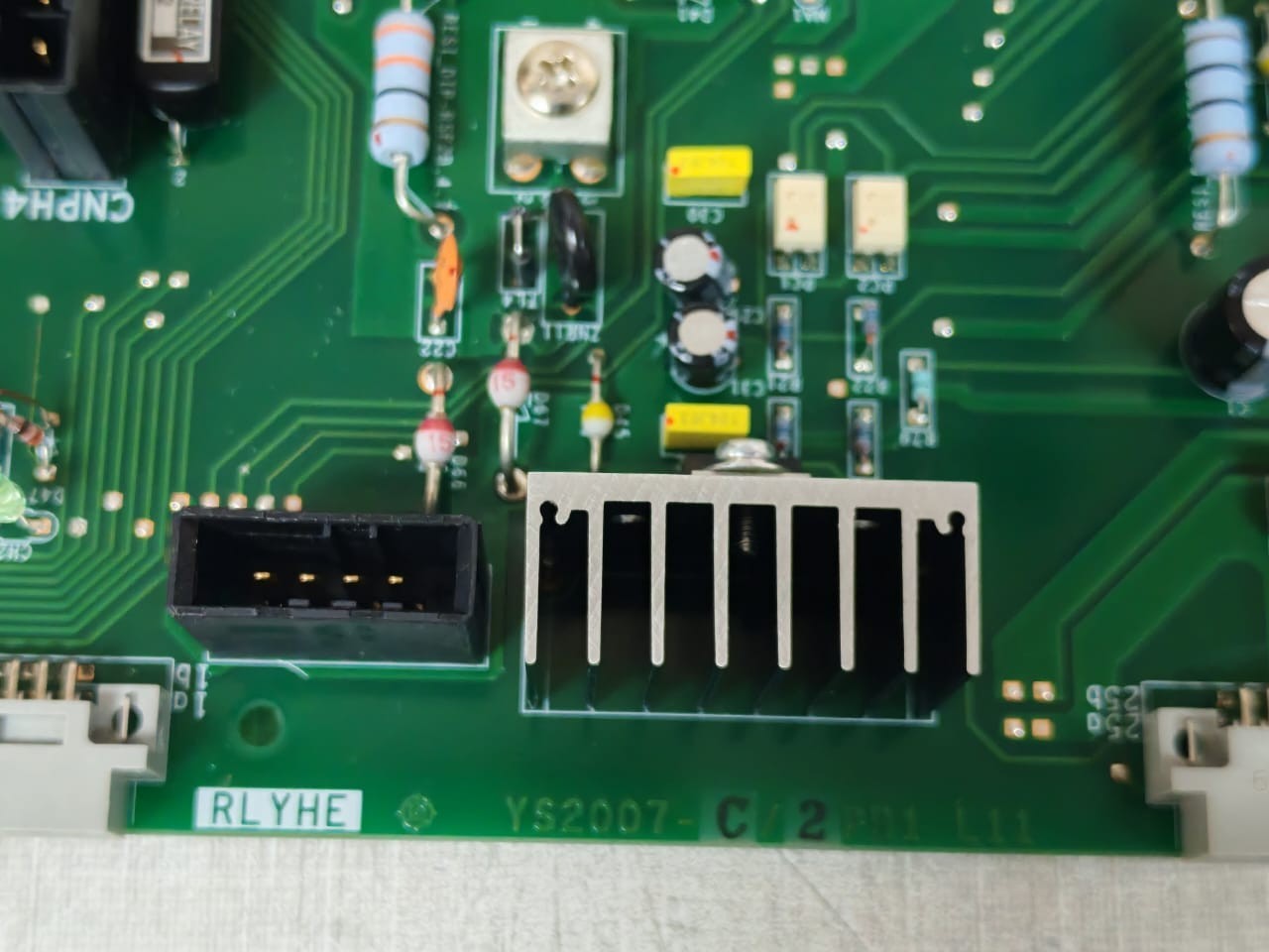 UNKNOWN YS2007 7114604C RLYHE PCB Board YS2007 8