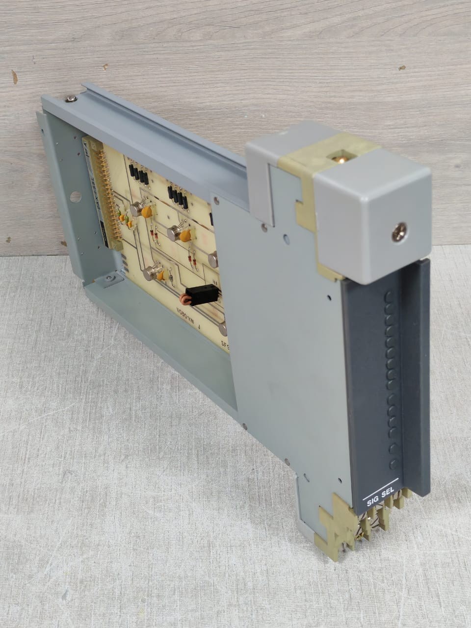 Foxboro N0301KN FOXBORO SIG SEL N0301KN J 2AX+SSL ST A SIGNAL SELECTOR MODULE 6
