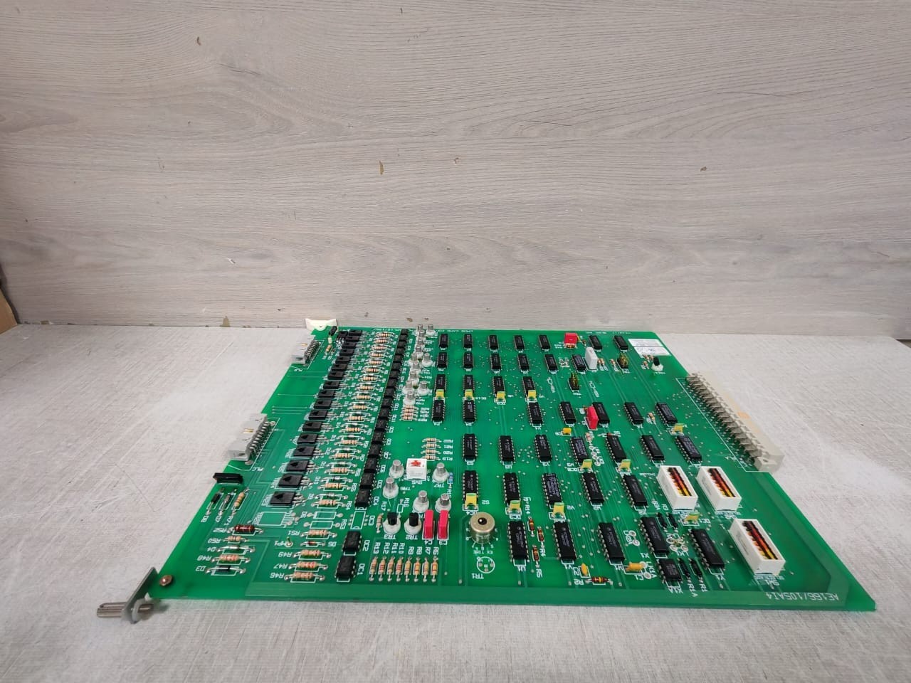 UNKNOWN APL10/105/5 APL10/105/5 CMOS CARD CONTROL OUTPUT AE166/105AI4 5