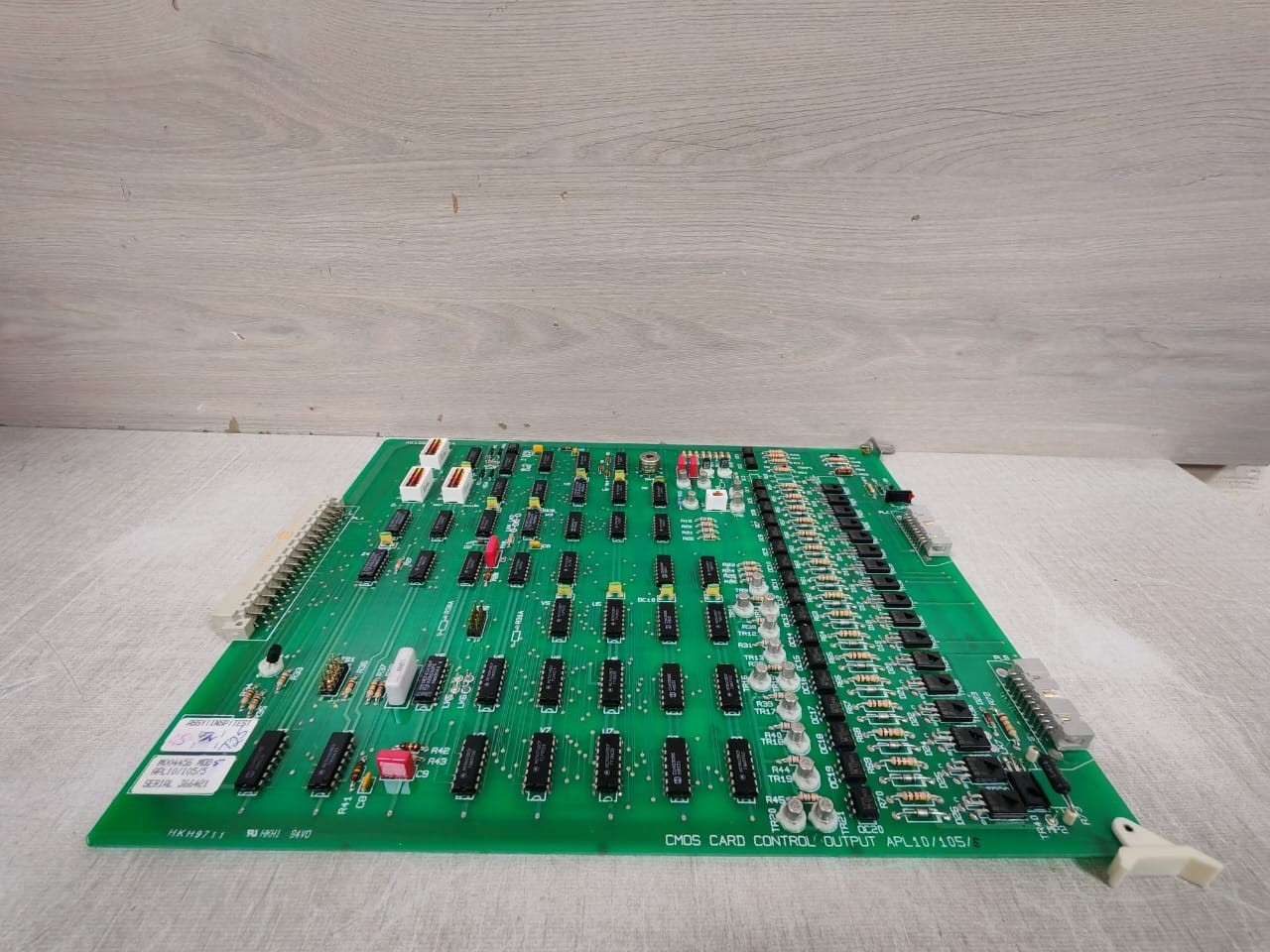 UNKNOWN APL10/105/5 APL10/105/5 CMOS CARD CONTROL OUTPUT AE166/105AI4 8