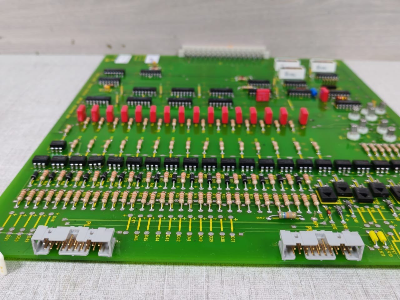 Unbranded E166/100.12 APL10/101/3 CMOS CARD WORD STATUS E166/100.12 5