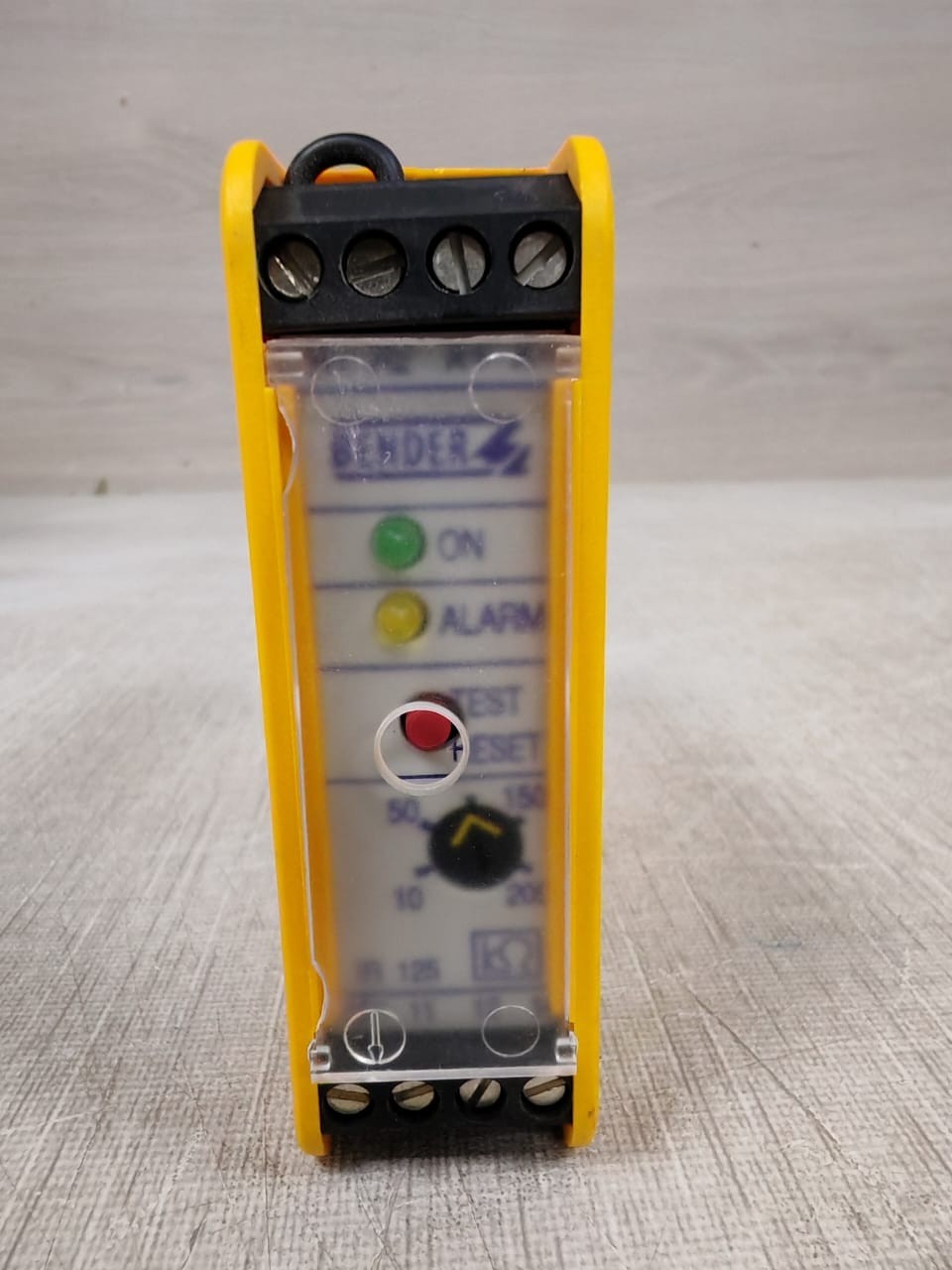 BENDER IR125Y-4 INSULATION MONITORING DEVICE B91023005