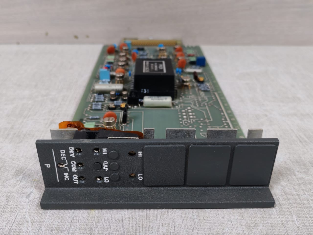 Foxboro 2AX+T2 FOXBORO 2AX+T2 System Module Controller 5