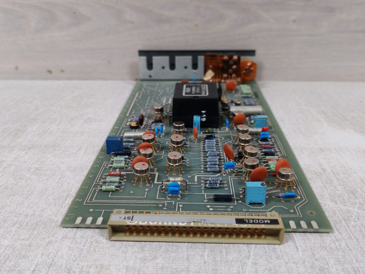 Foxboro 2AX+T2 FOXBORO 2AX+T2 System Module Controller 10