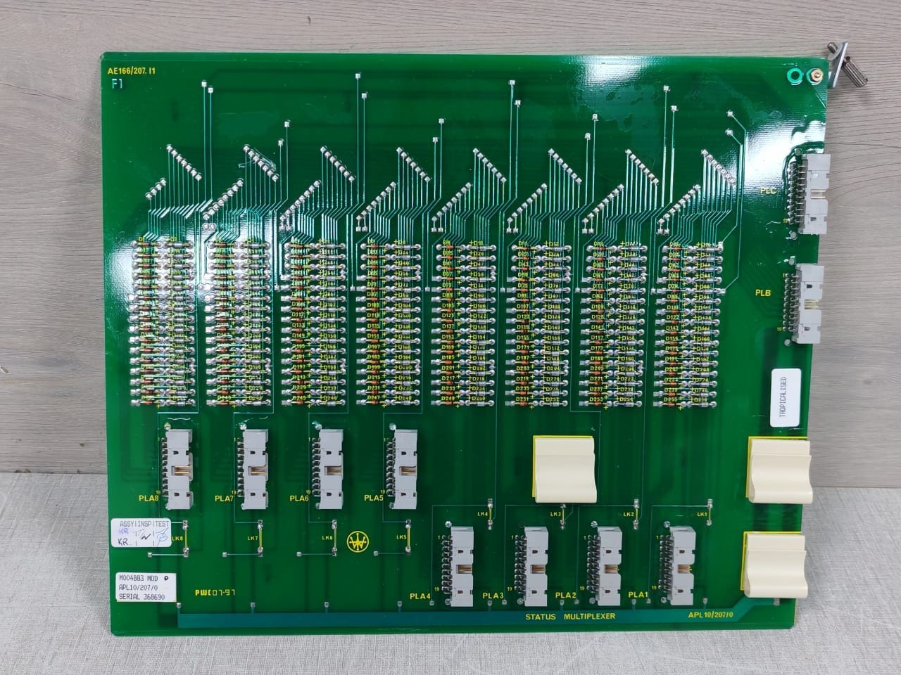 WestingHouse APL10/207/0 Status Multiplexer Board AE166/207.I1