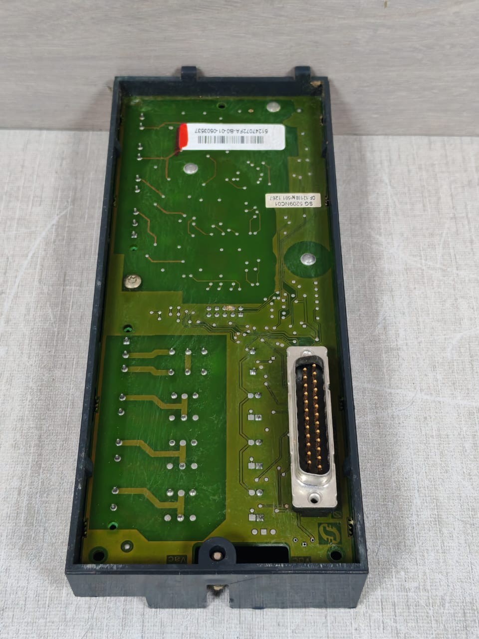 Merlin Gerin SEPAM 59646 MES114 51247079F0-1/A0 MERLIN GERIN SEPAM 59646 MES114 51247079F0-1/A0 10 INPUTS +4 OUTPUTS 4