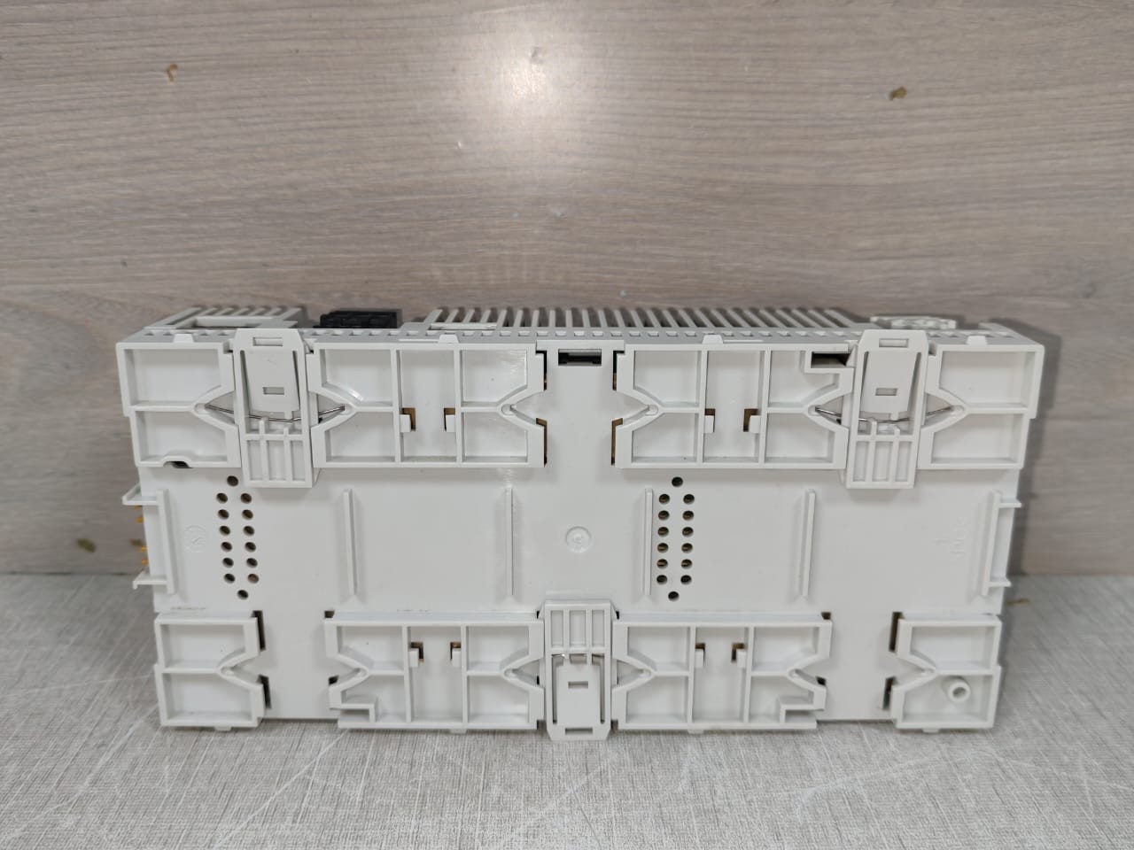 Siemens PXC100-PE96.A Siemens PXC100-PE96.A Programmable Controller 8