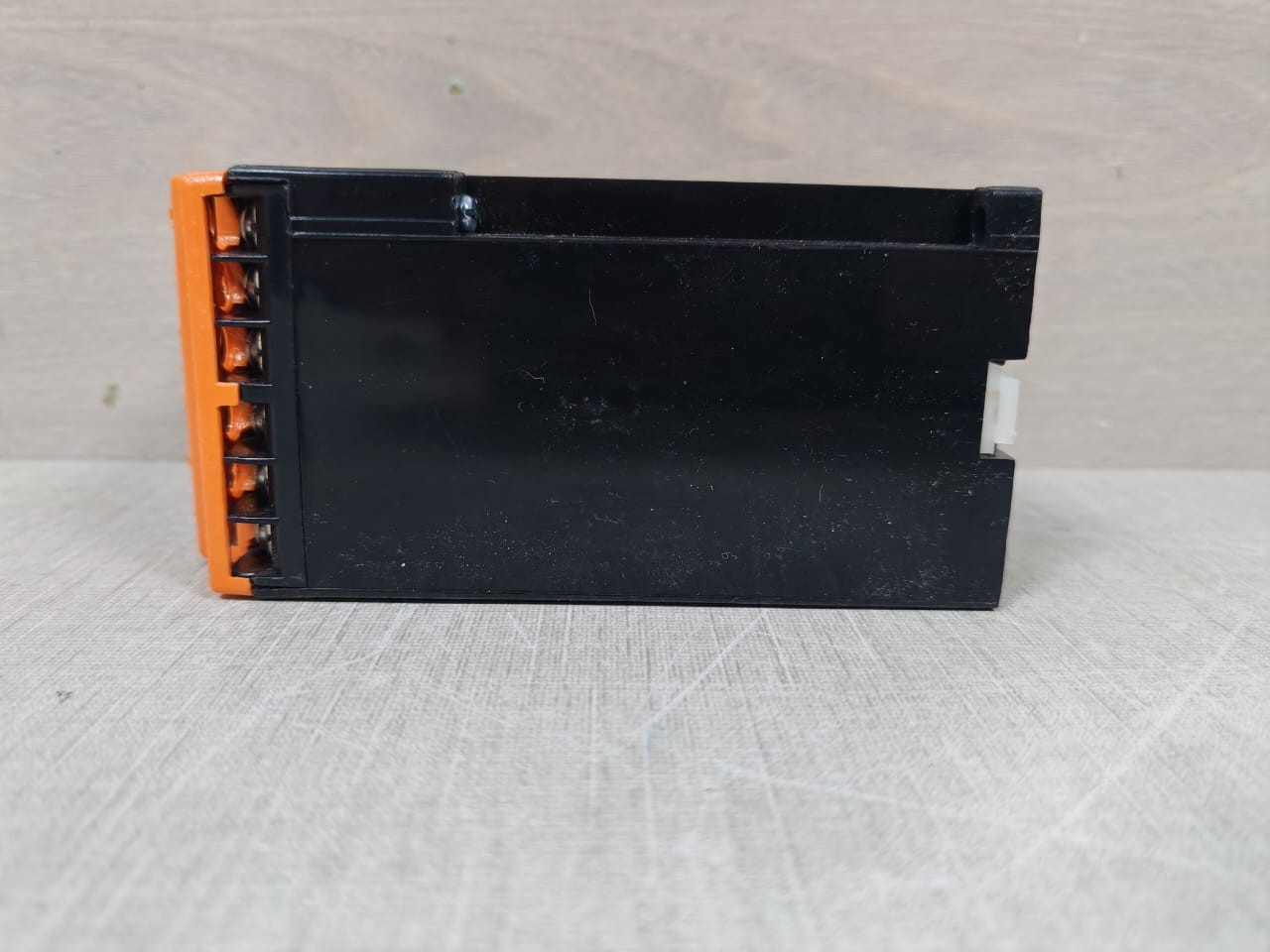 MIMILEC FCS D2 MIMILEC FCS D2 UNDER AND OVER FREQUENCY RELAY (SINGLE PHASE) 6