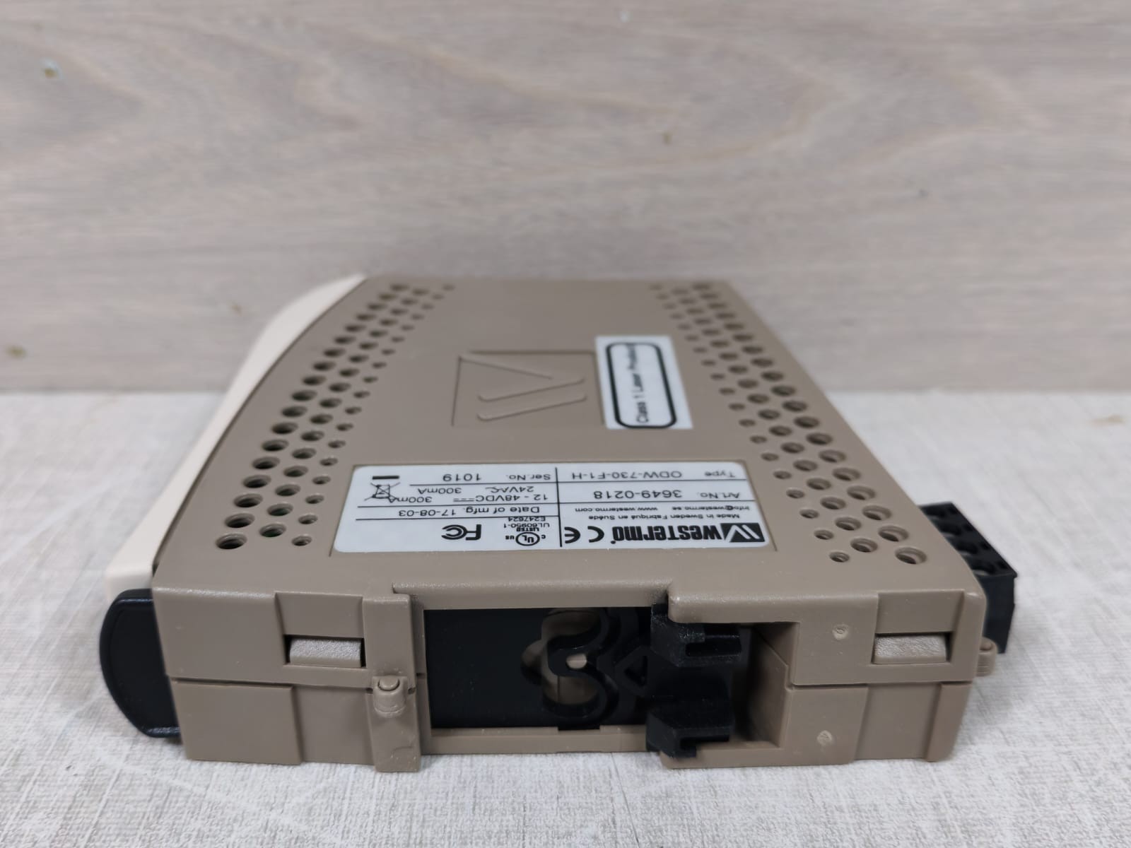westermo 3649-0218 Westermo ODW-730-F1-H Fibre Converter 3649-0218 9