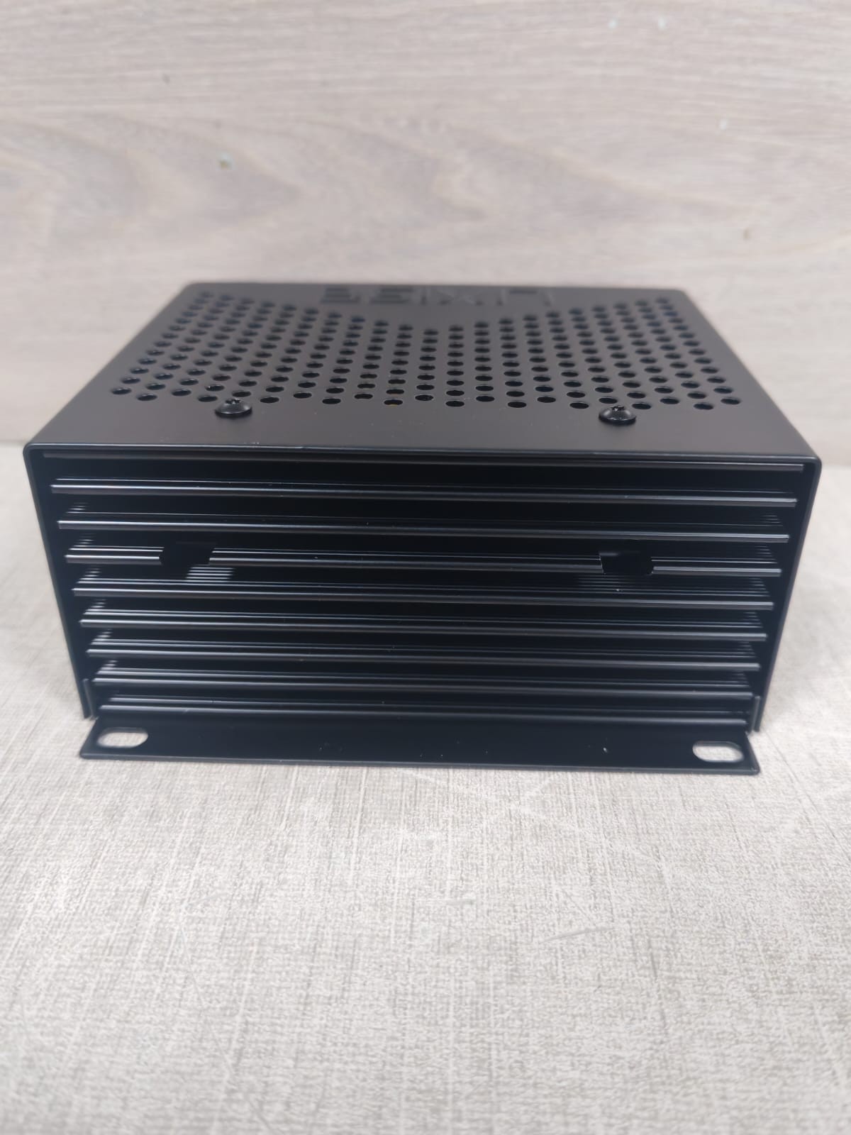 LIXISE LBC1208 LIXISE LBC1208 BATTERY CHARGER 10
