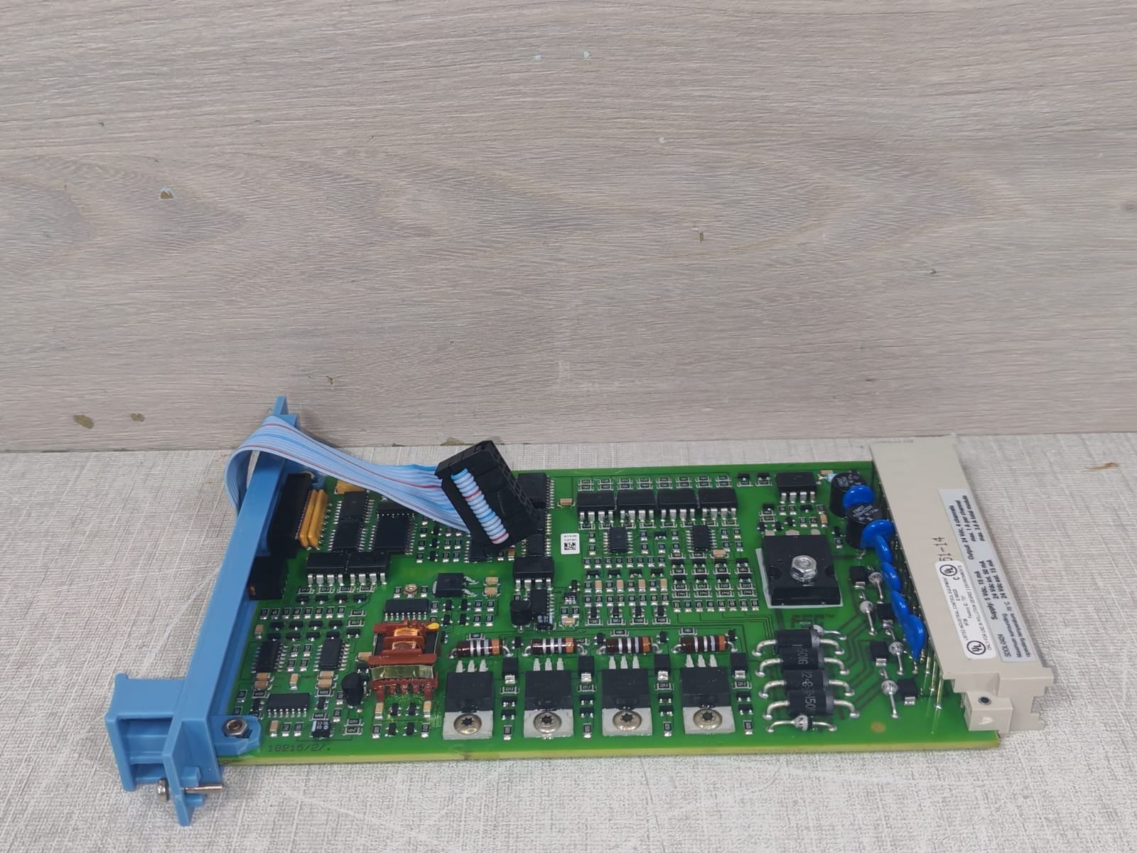 Honeywell SDOL-0424 CC V1.2 Honeywell SDOL-0424 CC V1.2 Digital Output Module 8
